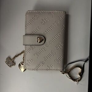 Juicy Couture Cream Card Holder with Heart Charms